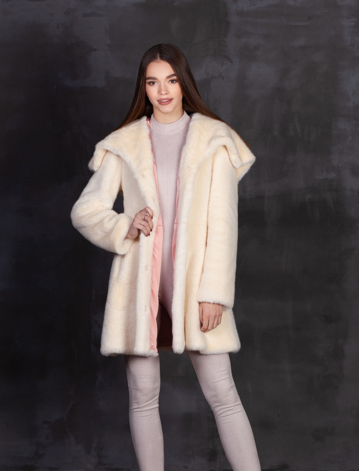 Photo #3 - Coat eco fur Tissavel - mink pearl