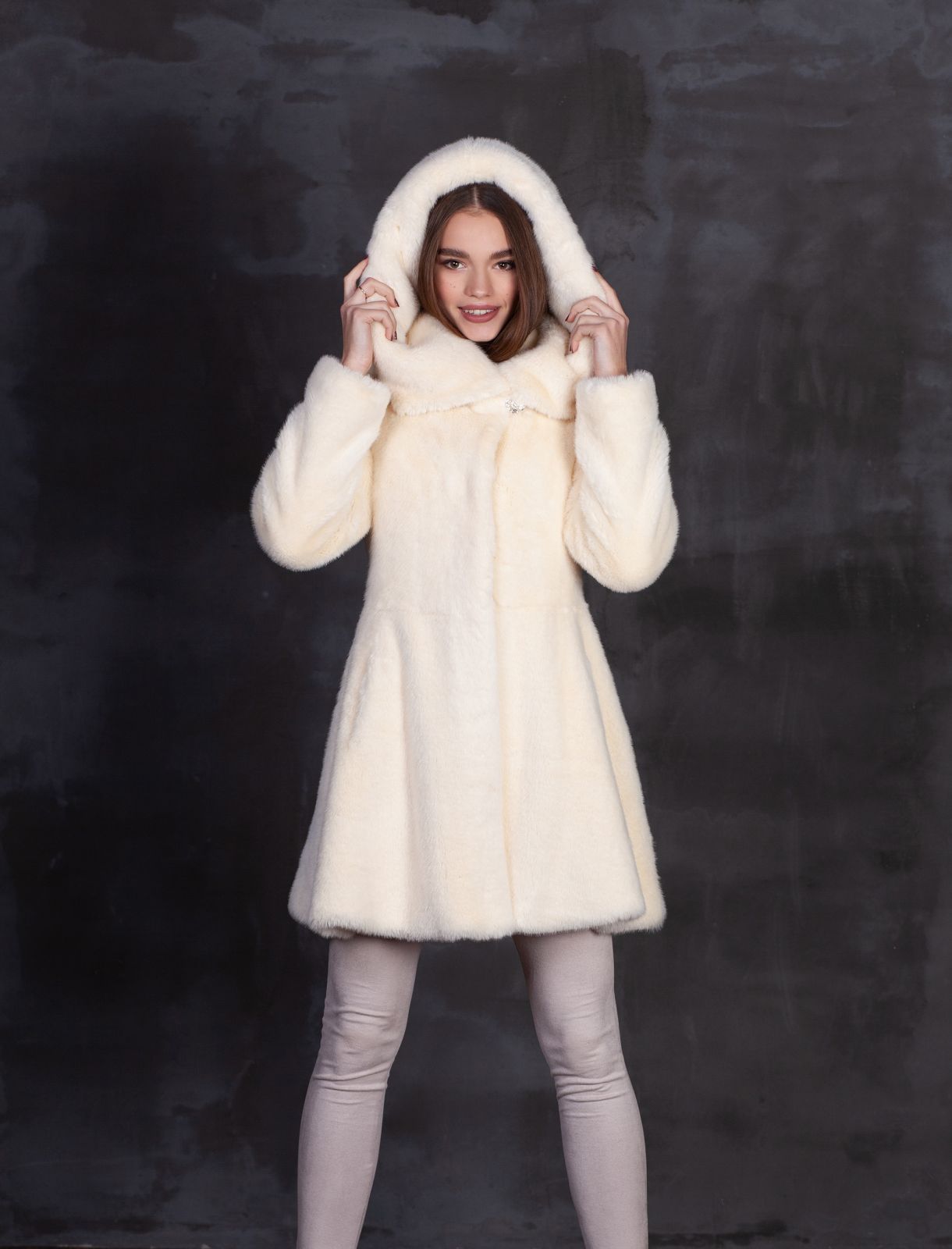 Photo #2 - Coat eco fur Tissavel - mink pearl