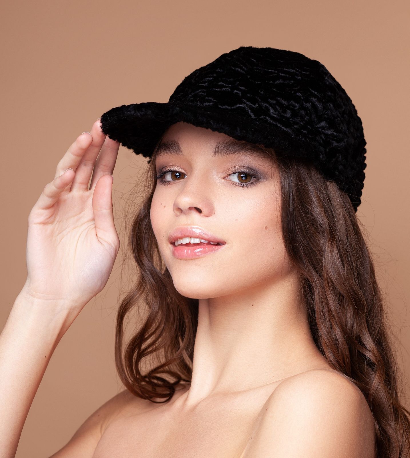 Photo #1 - Baseball hat eco fur Tissavel - astrakhan obsidian