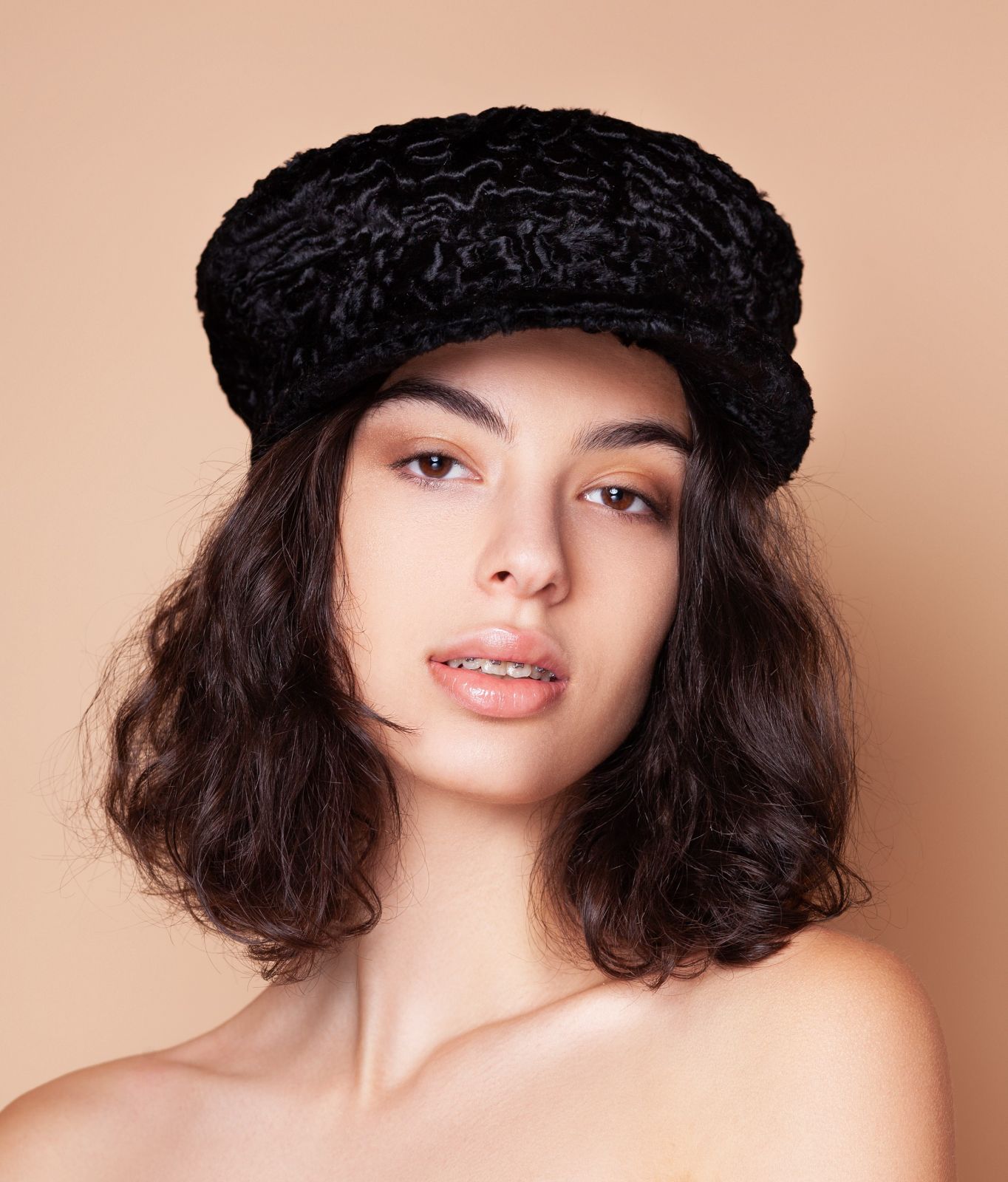 Photo #1 - Baker boy hat eco fur Tissavel - astrakhan obsidian