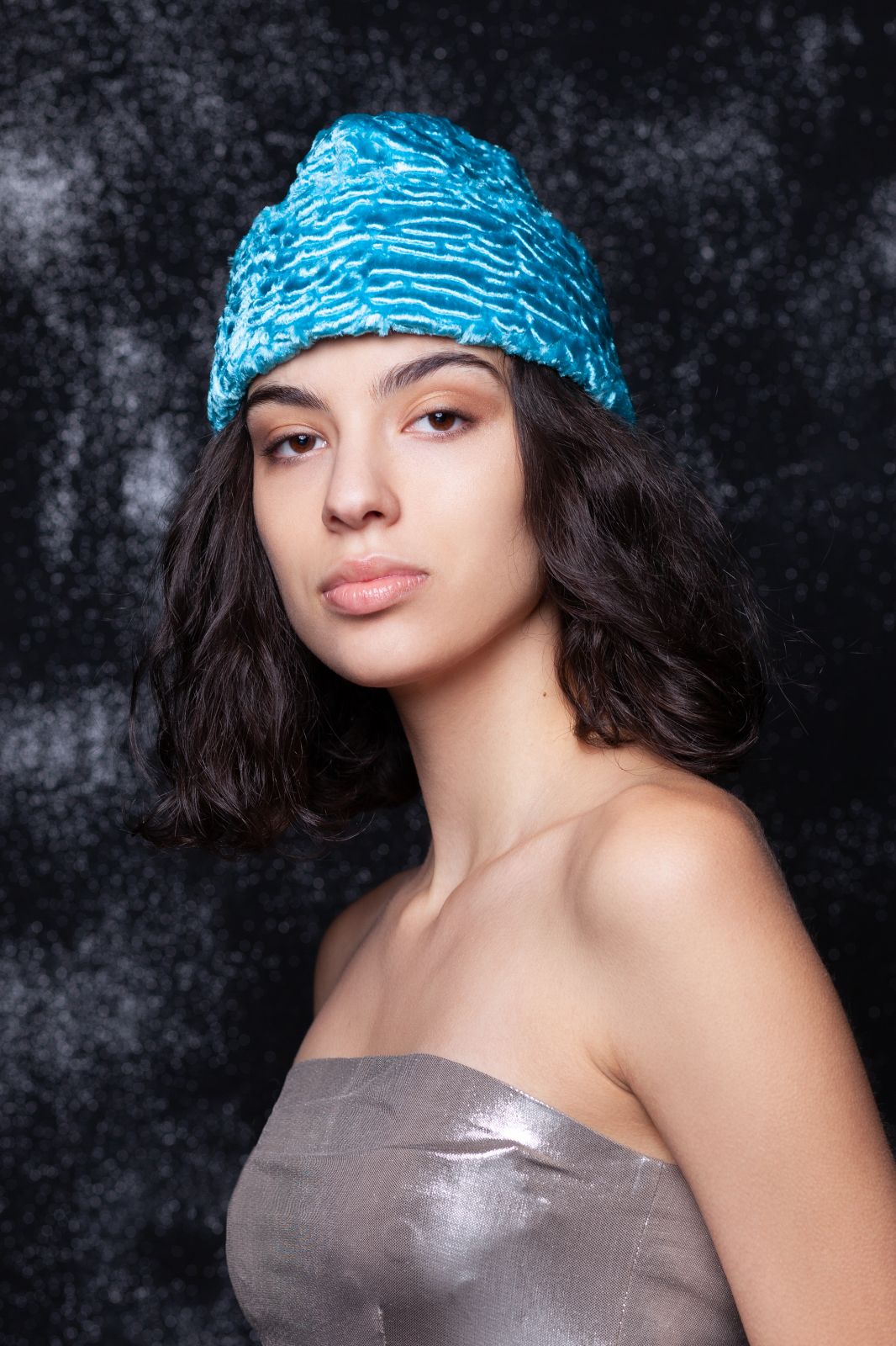 Photo #1 - Forage cap double sided eco fur Tissavel - astrakhan aquamarine